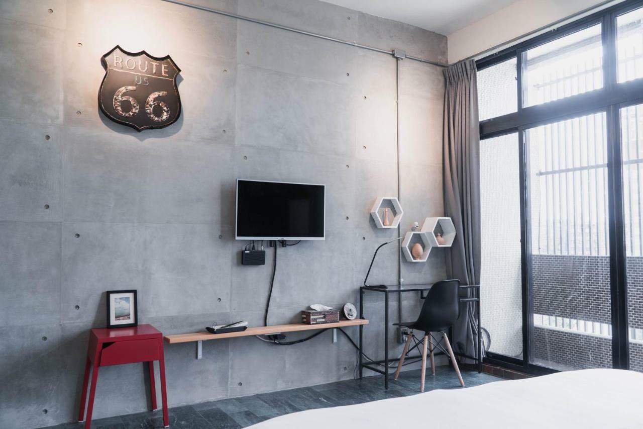 Lai Jia Hotel Тайнан Екстериор снимка